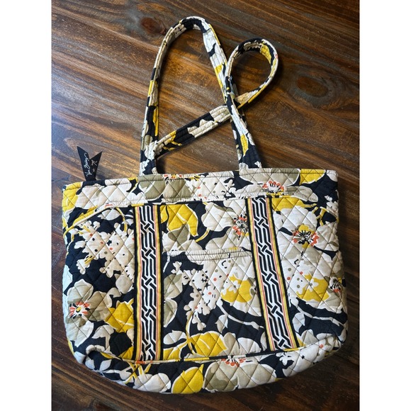Vera Bradley Sun Valley Quilted Cotton Tote  Floral Yellow Black White Zip 15x10 - Picture 5 of 10